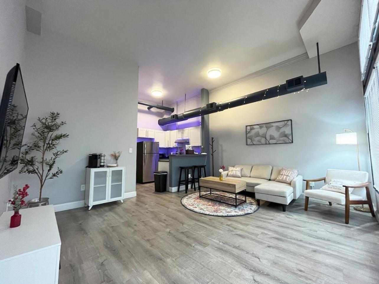 דירות קליבלנד Local Modern Getaway - Ground Floor מראה חיצוני תמונה